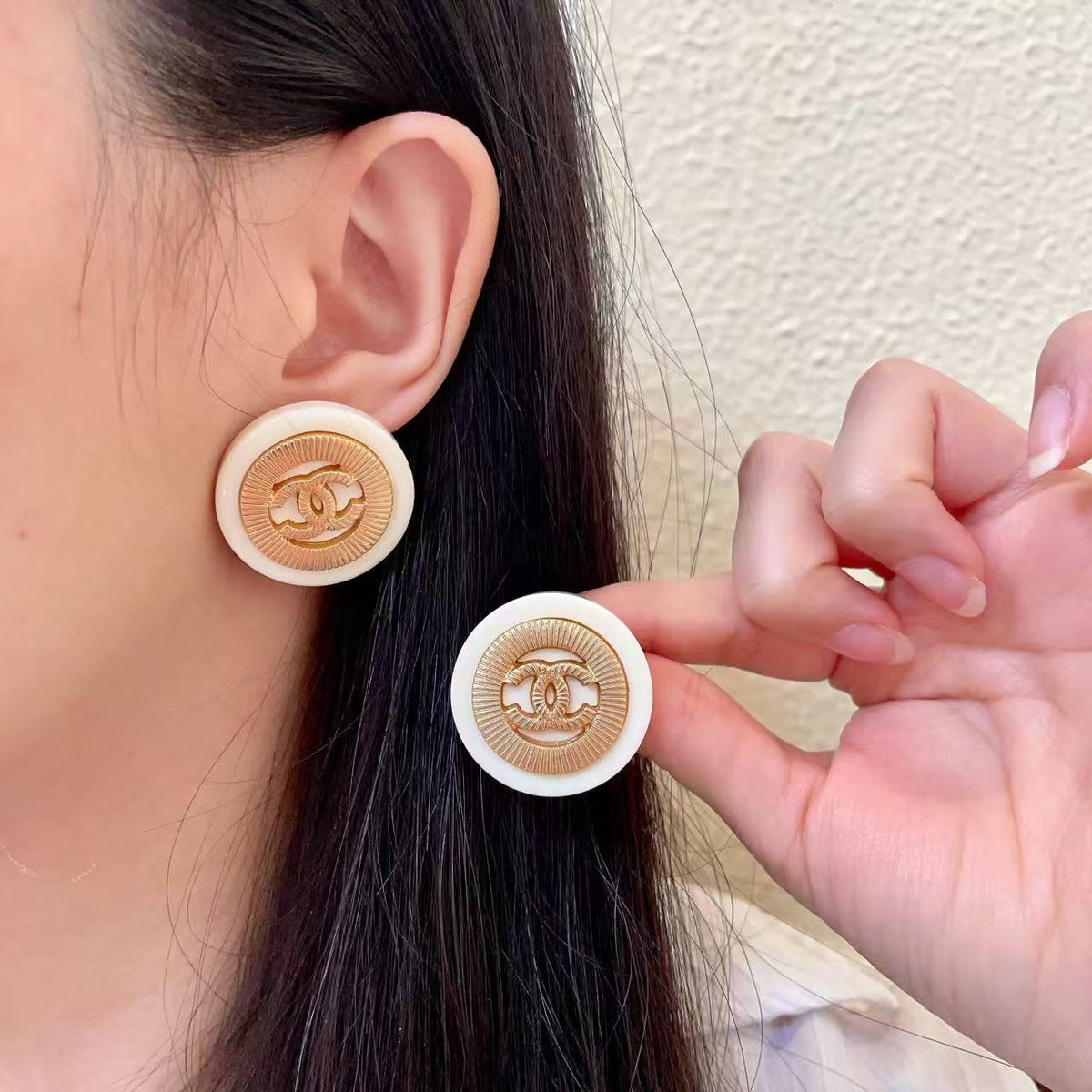 [lume Jewelry]Classic Double C Earrings