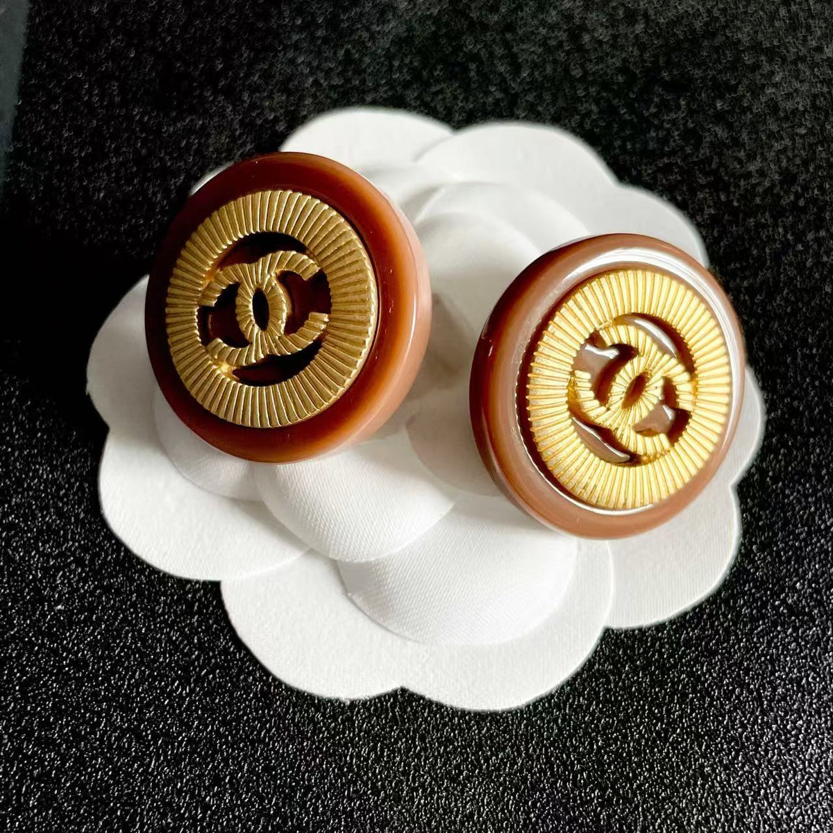 [lume Jewelry]Classic Double C Earrings