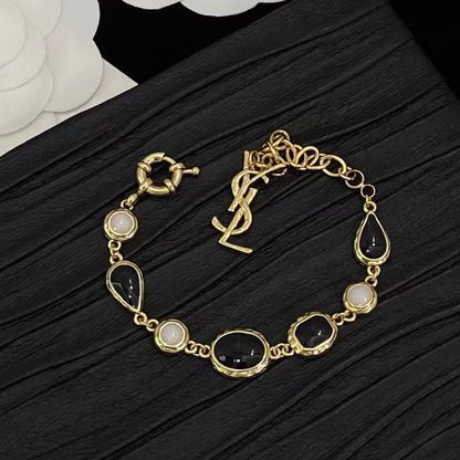 ¡®lume JewelryCabochon Stone Bracelet