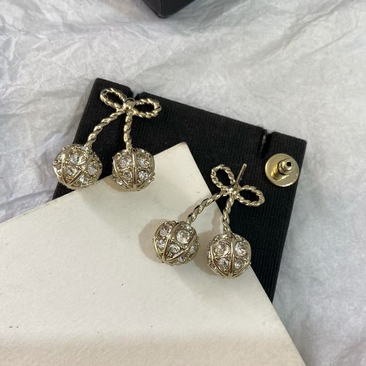 [lume Jewelry] Cherry Crystal Pavé Necklace & Stud Earrings& SeracelettB