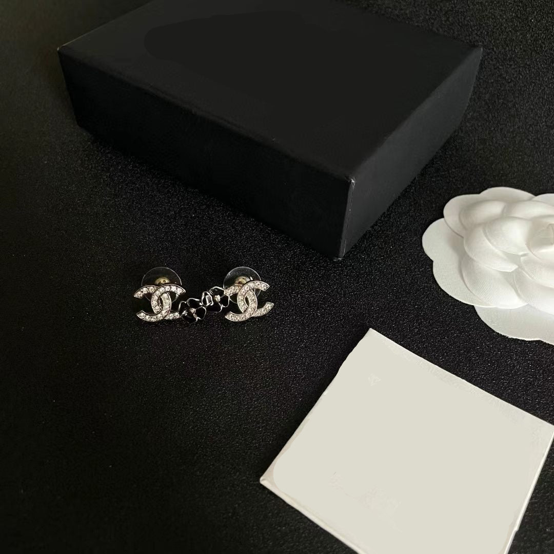 [lume Jewelry]Mini Camellia Stud Earrings