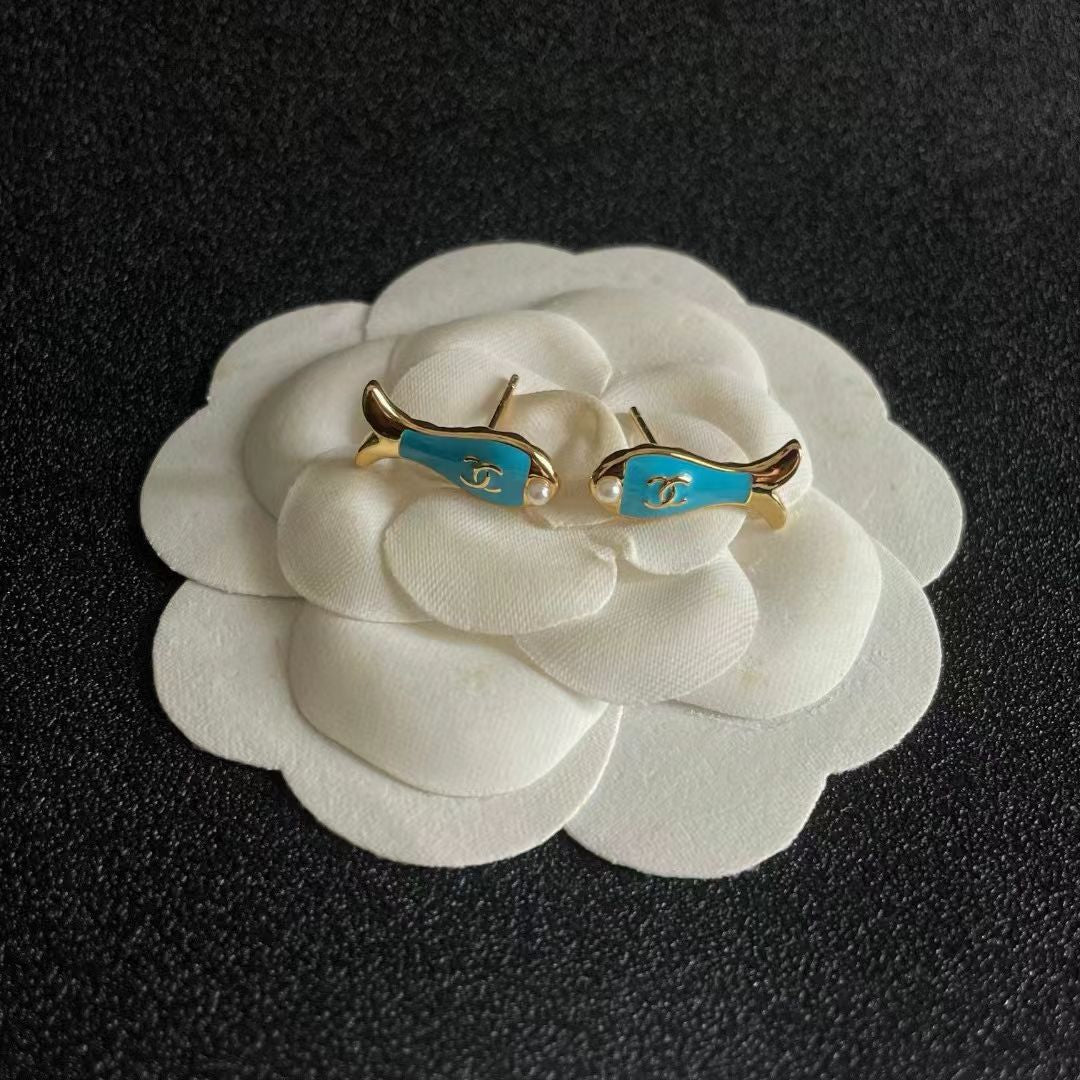 [lume Jewelry]Fish Stud Earrings