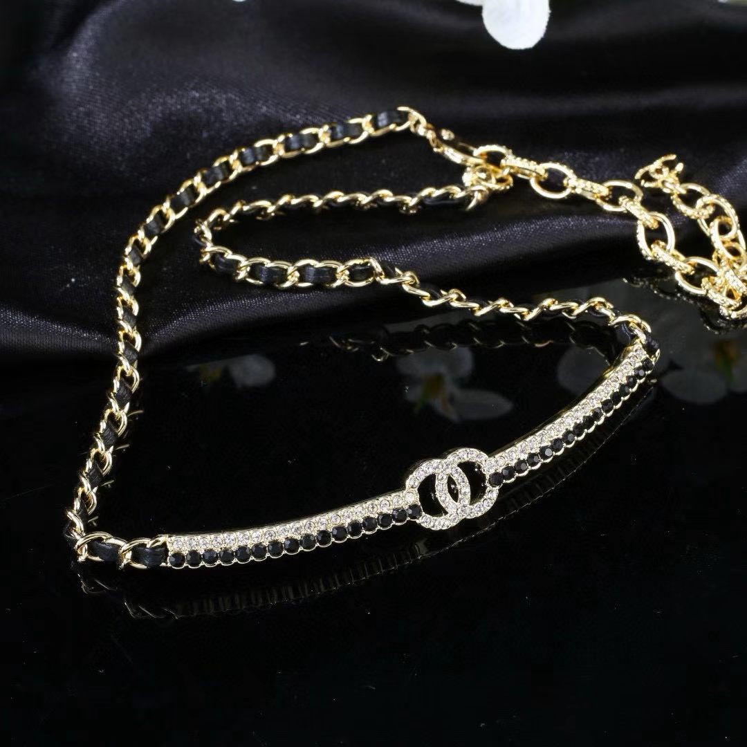 [lume Jewelry]Black Leather Interwoven Crystal CC Choker Necklace