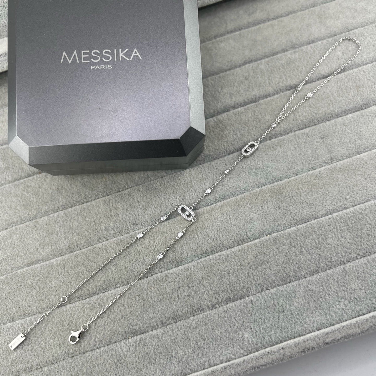 [lume Jewelry] Flexible Arm Chain Bracelet with Sliding Diamonds