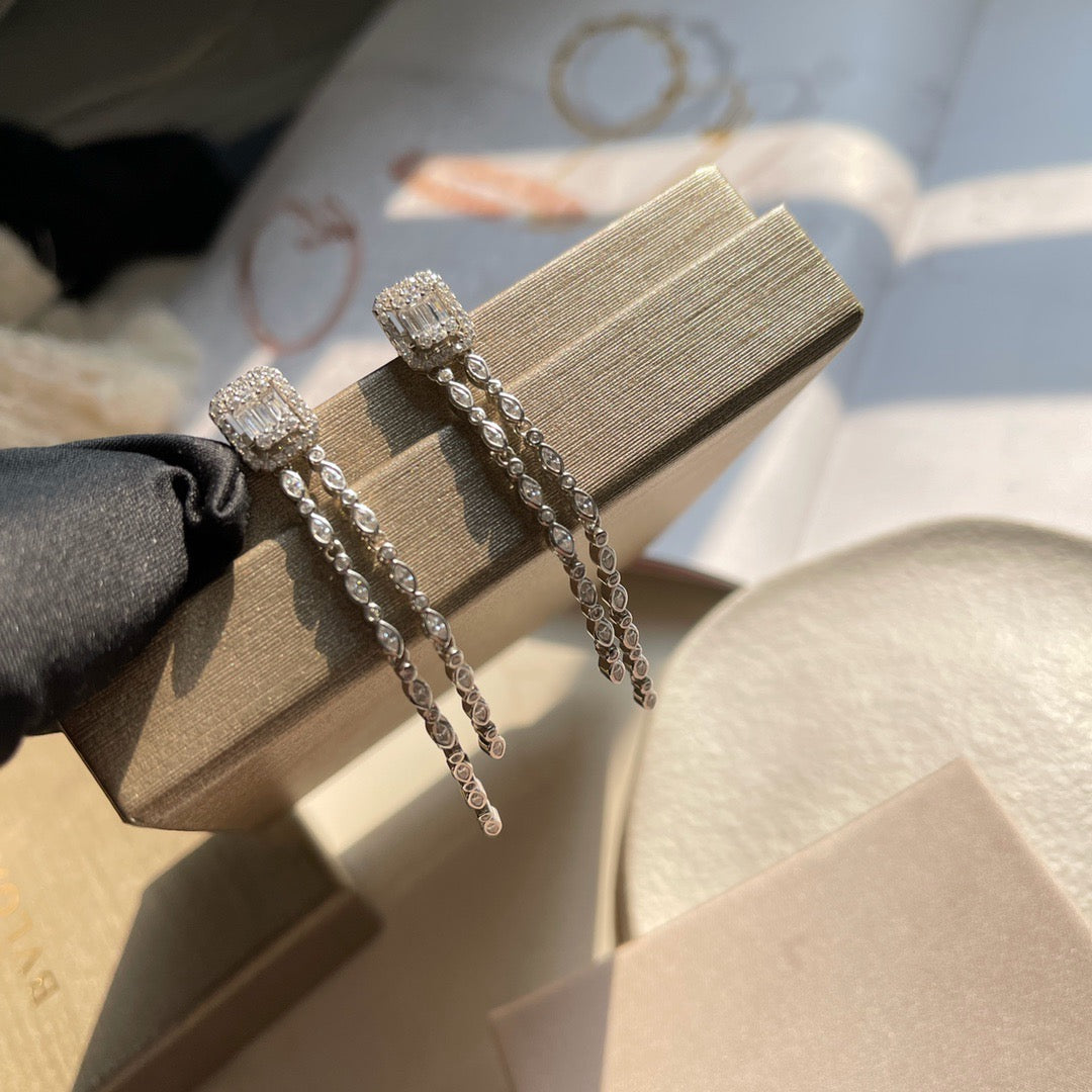 [lume Jewelry] Alix Long Drop Earrings, White Gold with Diamonds
