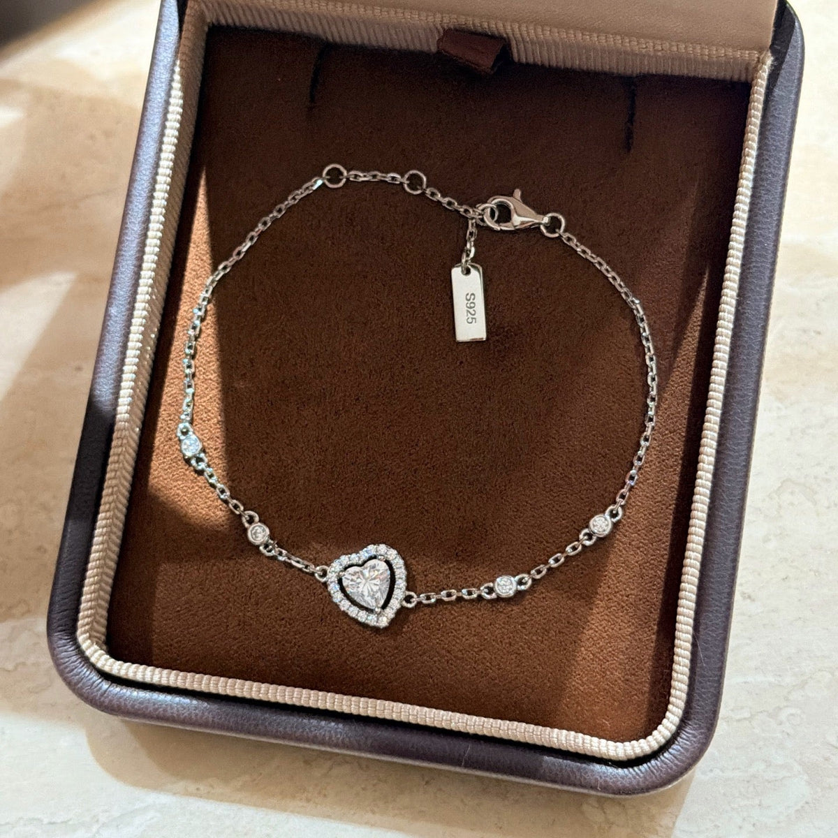 [lume Jewelry]Heart Sliding Diamond Bracelet
