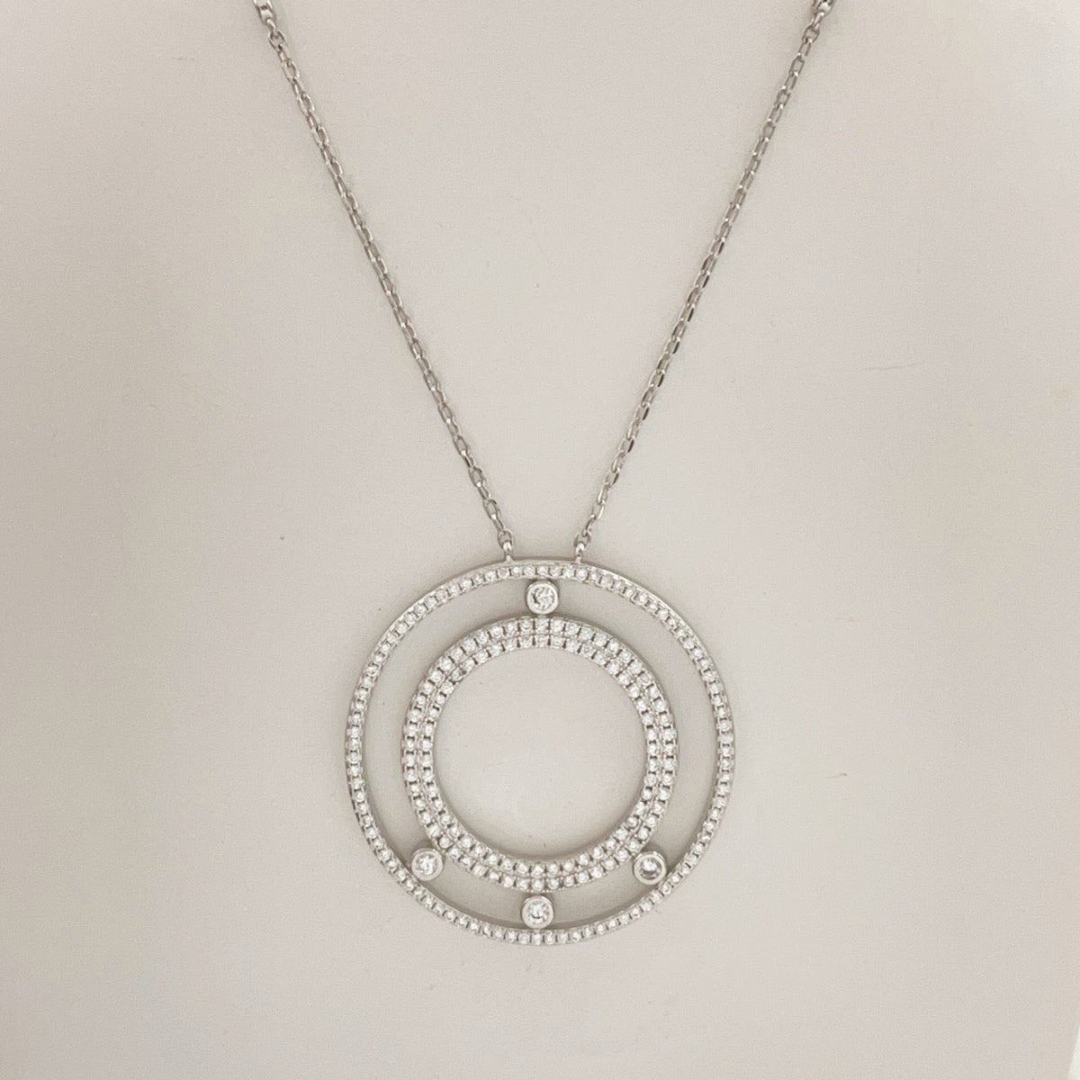 [lume Jewelry] Move Romane Pavé Diamond Sliding Circle Long Necklace