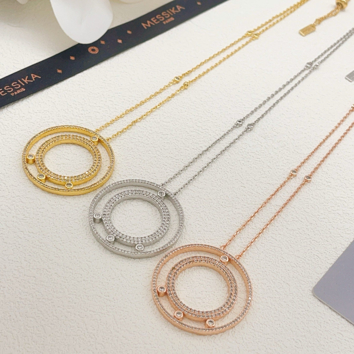 [lume Jewelry] Move Romane Pavé Diamond Sliding Circle Long Necklace