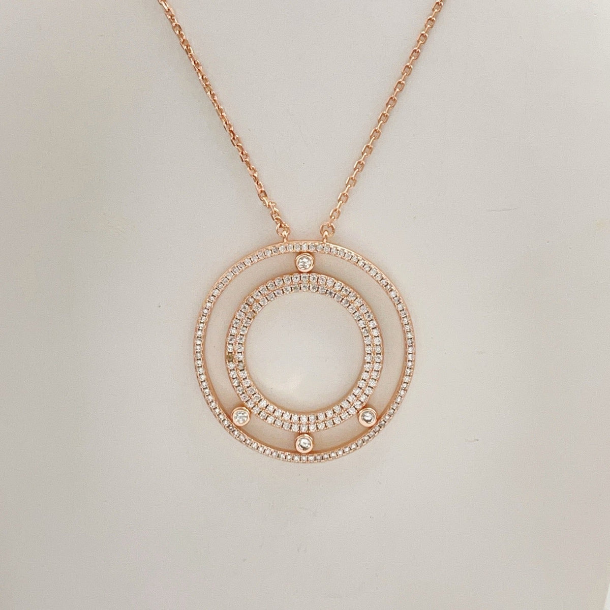 [lume Jewelry] Move Romane Pavé Diamond Sliding Circle Long Necklace