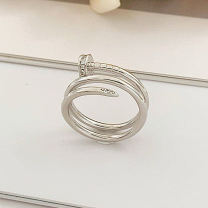 ¡®lume Jewelry¡¯Juste un Clou Double‑Loop Diamond‑Set Ring