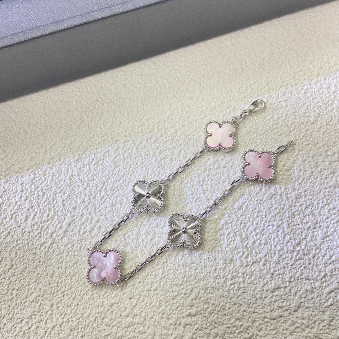 [lume Jewelry]Vintage Alhambra Pink MOP & Guilloché 5‑Flower Bracelet