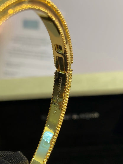 ¡®lume Jewelry¡¯Lucky Alhambra Butterfly & Clover Open Bangle, Blue Onyx & White MOP Gold‑Tone