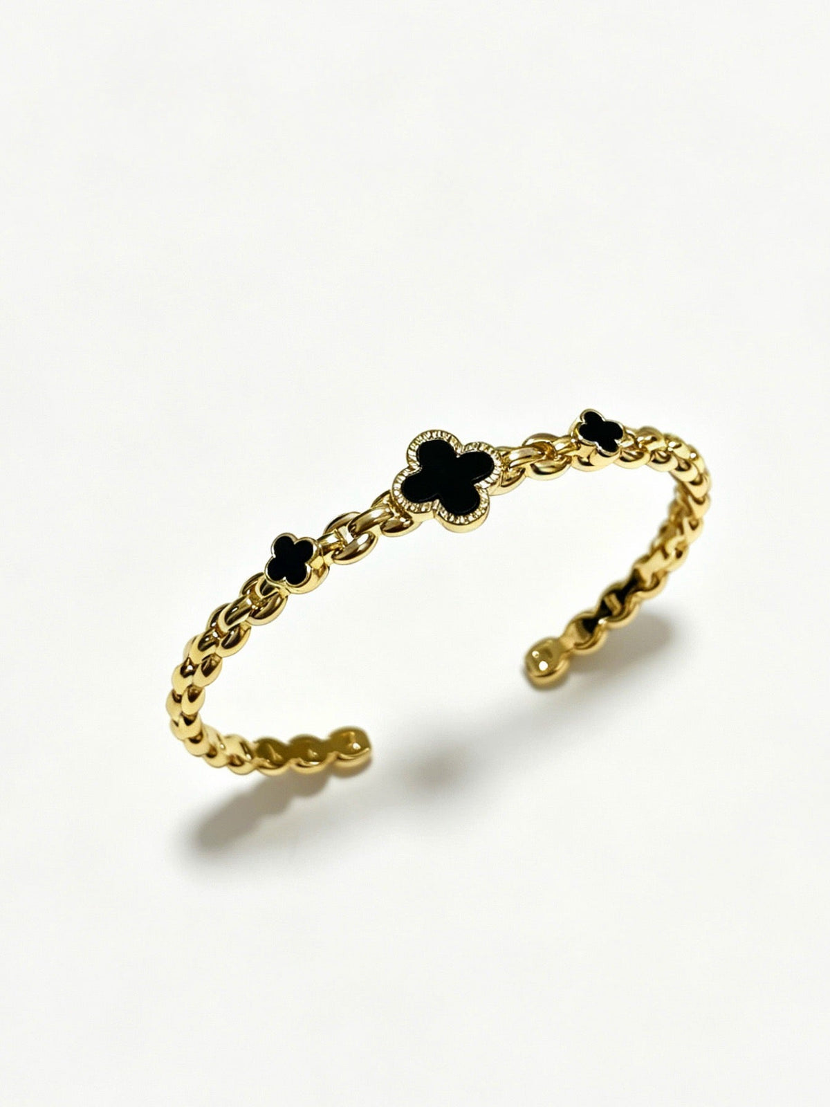 ¡®lume Jewelry¡¯Vintage Alhambra 3‑Flower Open Cuff, Black Onyx Gold‑Tone Chain Bangle