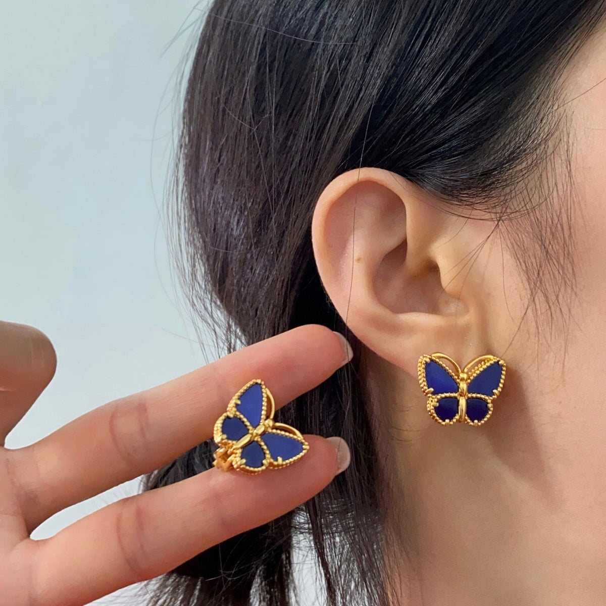 ¡®lume Jewelry¡¯ Sweet Alhambra Butterfly Earstuds, Blue Chalcedony