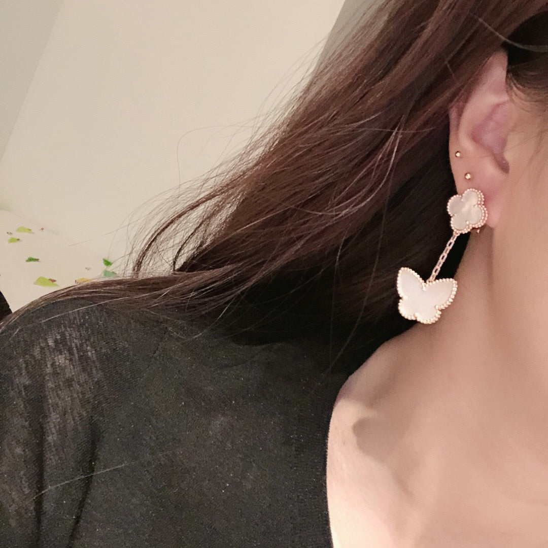 ¡®lume Jewelry¡¯CLOVER MEDIUM 1 MOTIFS CARNELIAN  DIAMOND earrings