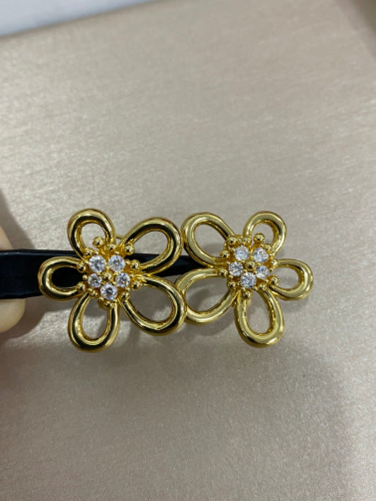 [lume Jewelry]Flowerlace Stud Earrings,