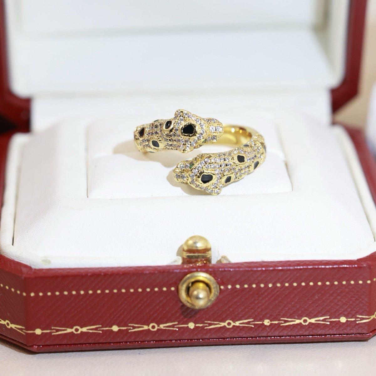 ¡®lume Jewelry¡¯Double‑Panther‑Head Full‑Pavé Diamond Open Ring