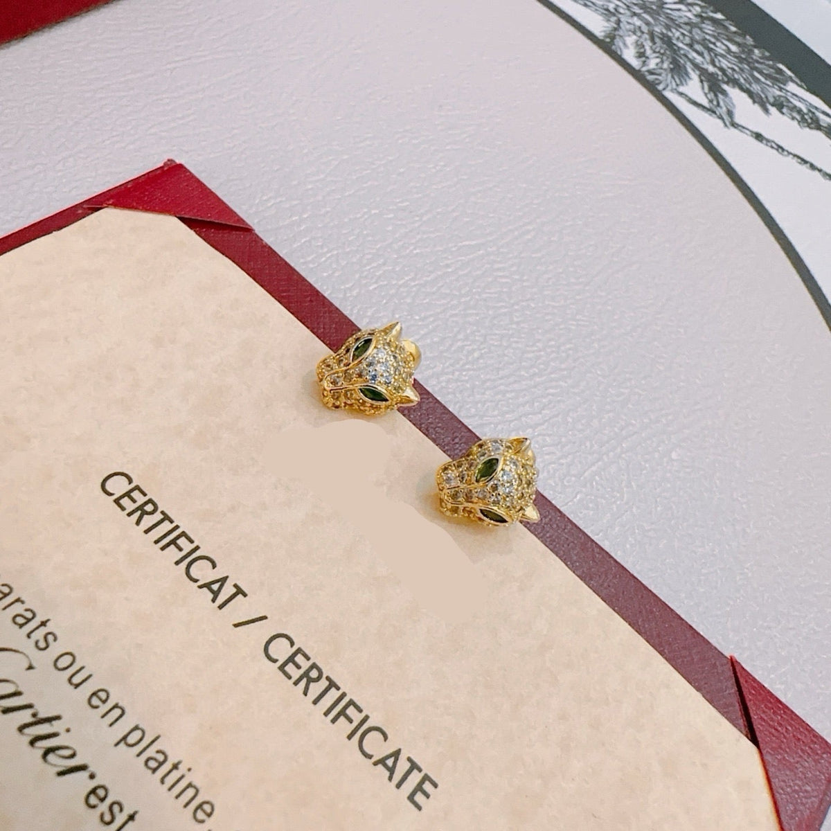 ¡®lume Jewelry¡¯Full‑Pavé Diamond Panther‑Head Stud Earrings（副本）