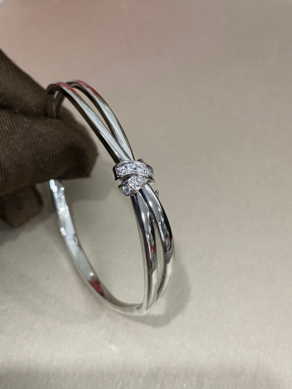 ¡®lume Jewelry¡¯Liens Séduction Bracelet | Diamond Twisted Knot Bangle