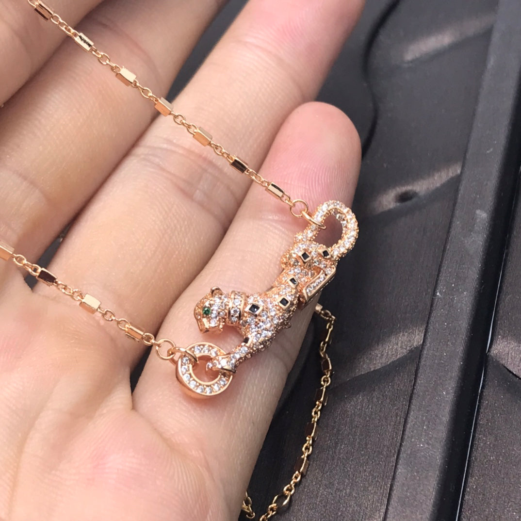 ¡®lume Jewelry¡¯Pave Panther Pendant Necklace