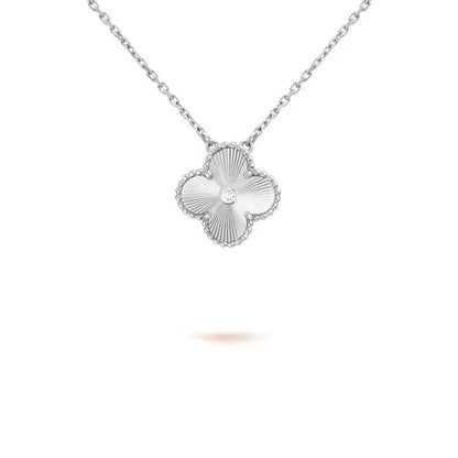 ¡®lume Jewelry¡¯CLOVER  15MM DIAMOND LASER NECKLACE SILVER
