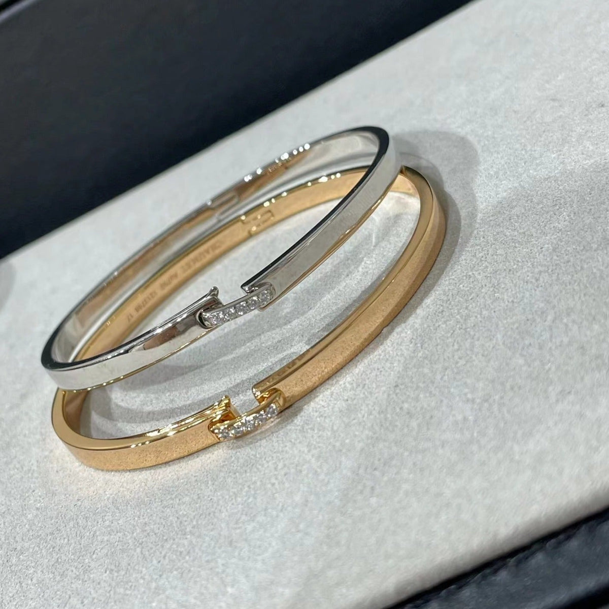 ¡®lume Jewelry¡¯LIENS EVIDENCE DIAMOND BRACELET