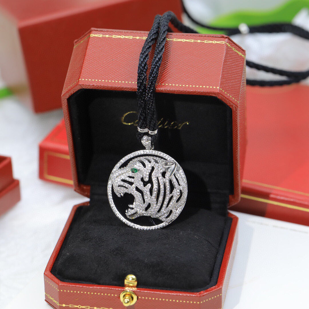 ¡®lume Jewelry¡ Openwork Tiger Cord Pendant Necklace
