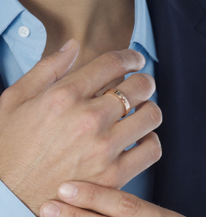 ¡®lume Jewelry¡¯ALLIANCE LIENS VIDENCE 4MM RING
