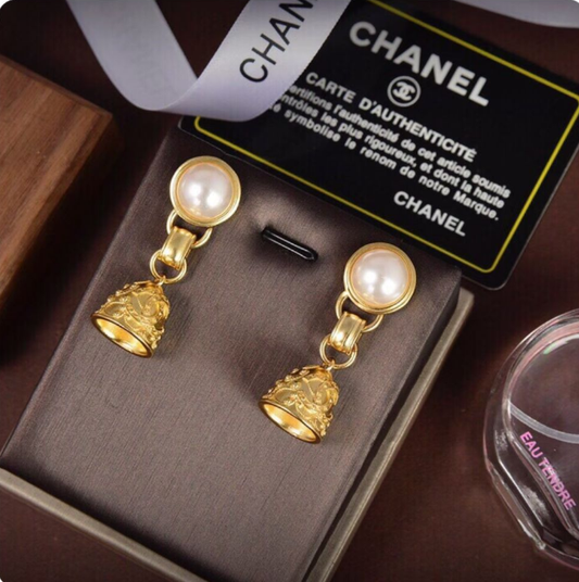 [lume Jewelry]Golden Chanel stud earrings
