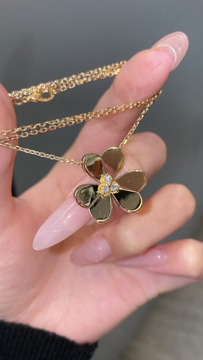 [lume Jewelry]FRIVOLE GOLD FLOWER NECKLACE2