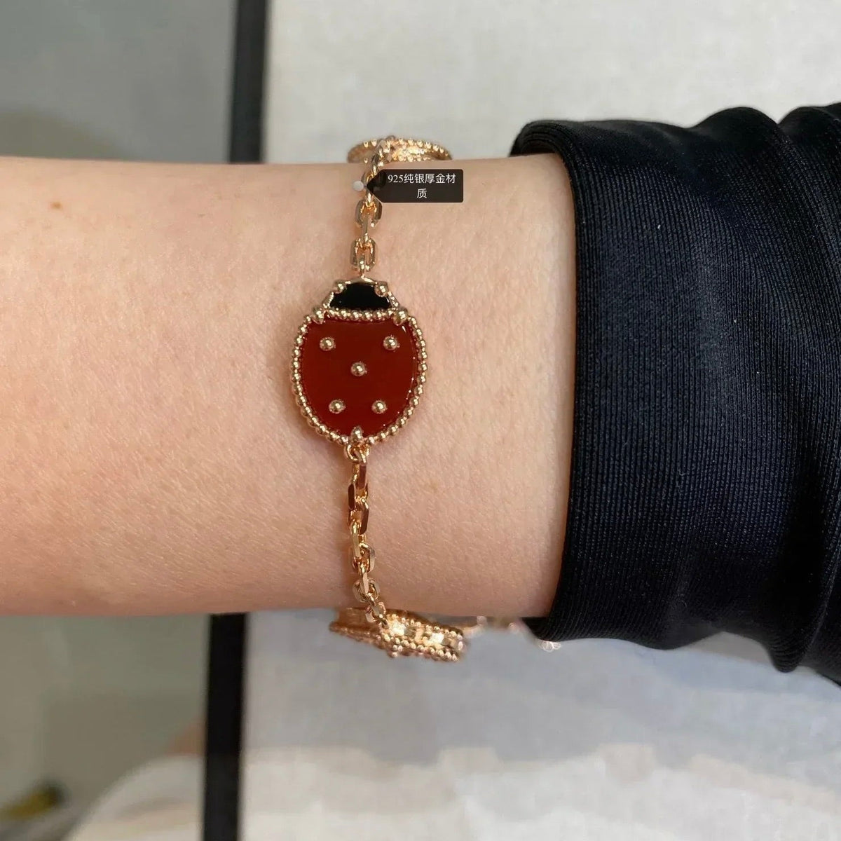 ¡®lume Jewelry¡¯LUCKY SPRING 5 MOTIF BRACELET