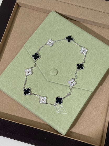 [lume Jewelry] Four-Leaf Clover Ten Elements Panda Diamond Silver Necklace