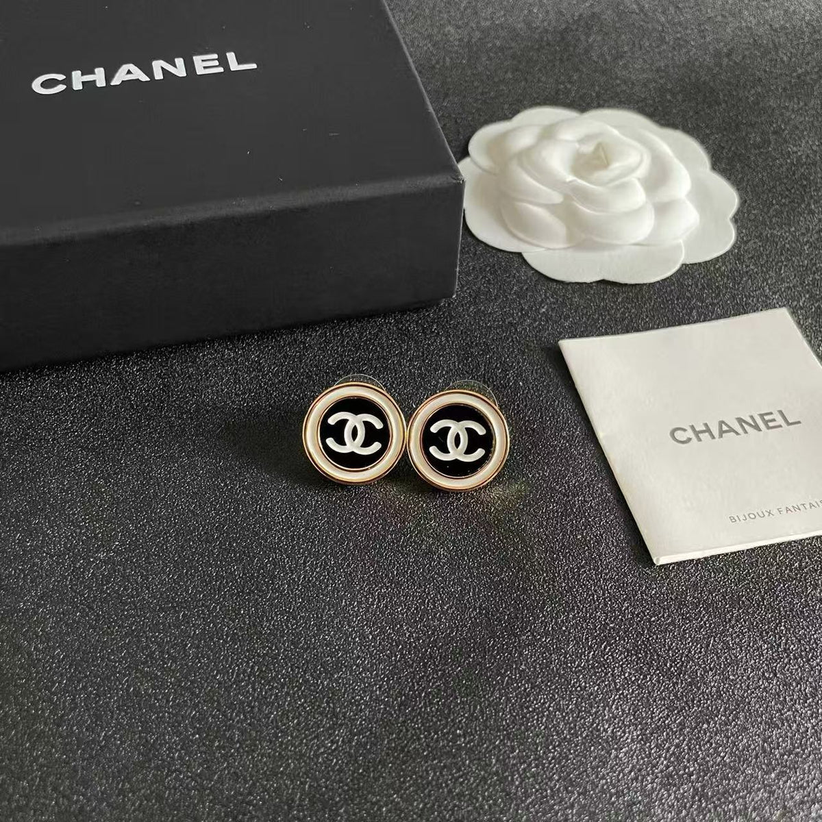 [lume Jewelry]Classic Double C Stud Earrings