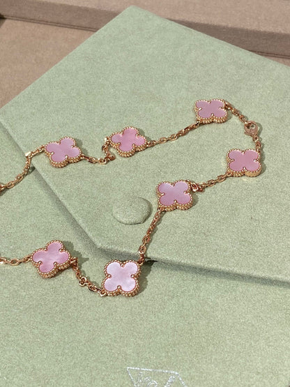 [lume Jewelry] Pink Necklace with Ten Clover Designs