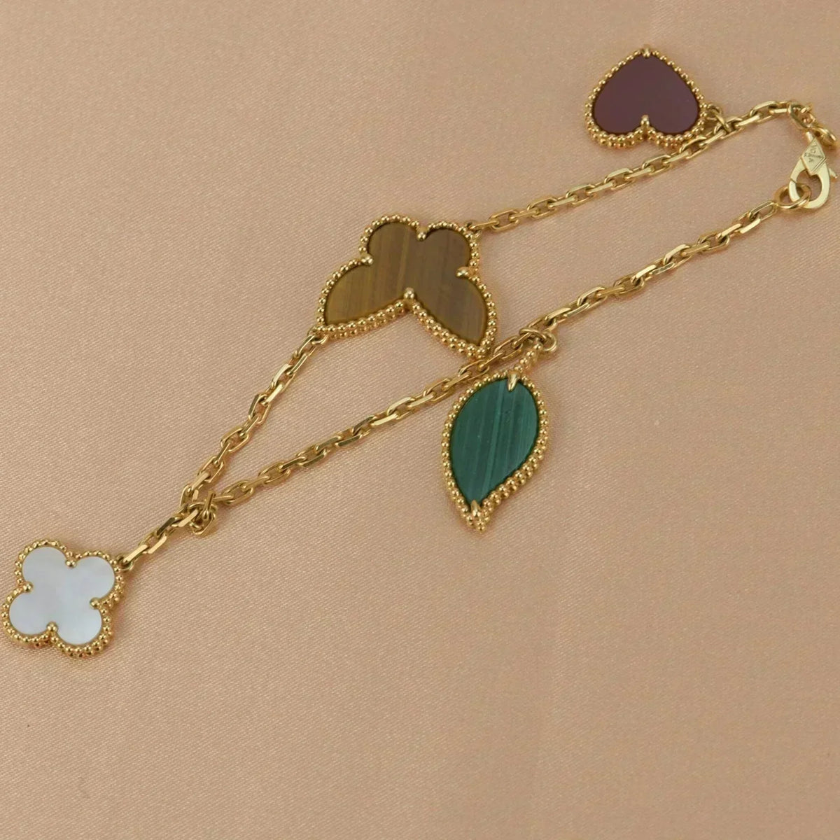 ¡®lume Jewelry¡¯LUCKY SPRING 5 MOTIF GOLD BRACELET