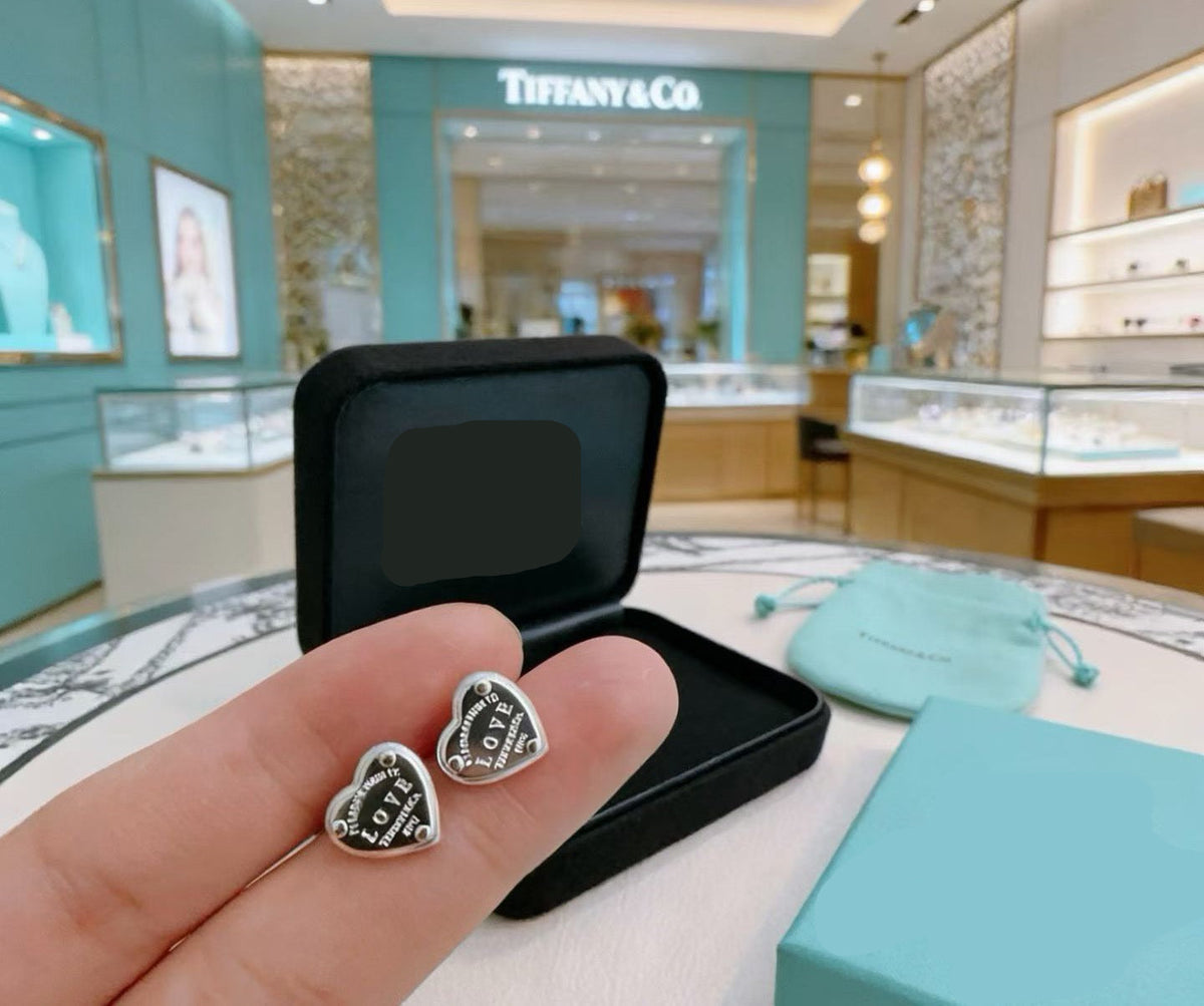 [lume Jewelry]New Heart-Shaped Stud Earrings