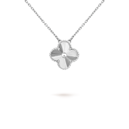¡®lume Jewelry¡¯CLOVER 15MM LASER NECKLACE SILVER