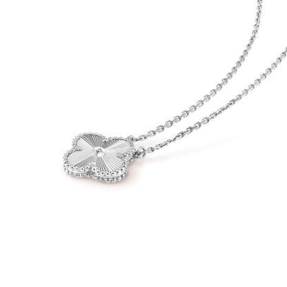 ¡®lume Jewelry¡¯CLOVER 15MM LASER NECKLACE SILVER