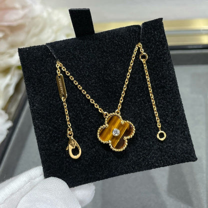 ¡®lume Jewelry¡¯CLOVER 15MM DIAMOND AND YELLOW TIGER'S EYE AGATE necklace