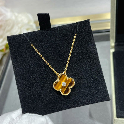 ¡®lume Jewelry¡¯CLOVER 15MM DIAMOND AND YELLOW TIGER'S EYE AGATE necklace