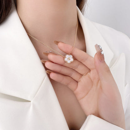 ¡®lume Jewelry¡¯LUCKY  WHITE MOP  PLUM BLOSSOM NECKLACE