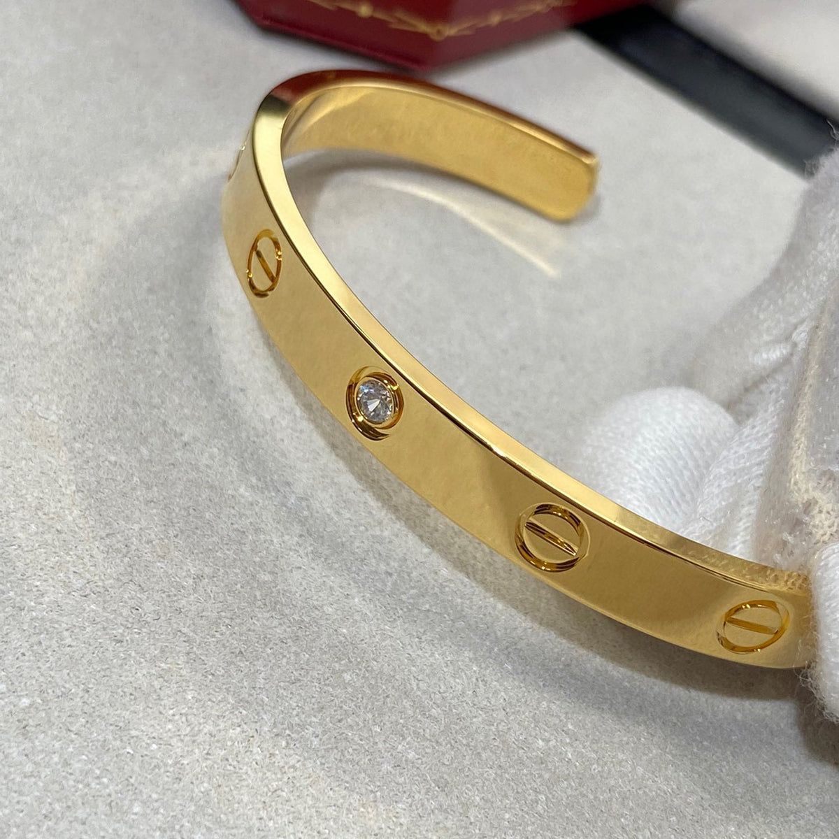 ¡®lume Jewelry¡¯LOVE BRACELET 6.1MM 1 DIAMOND OPEN CUFF