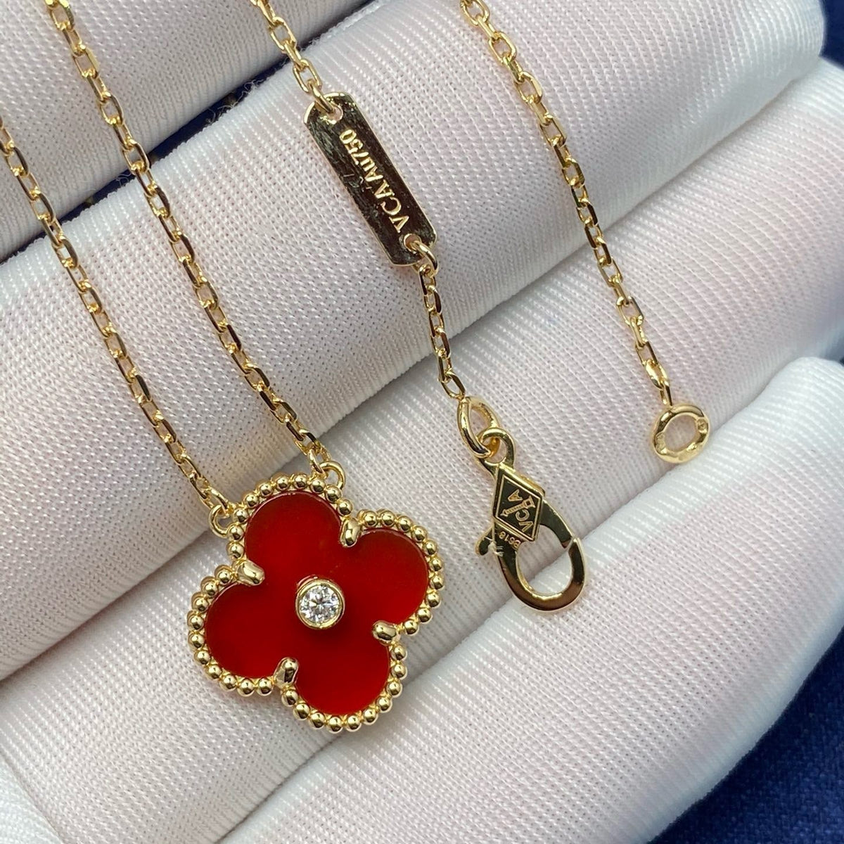 ¡®lume Jewelry¡¯CLOVER 15MM DIAMOND CARNELIAN NECKLACE