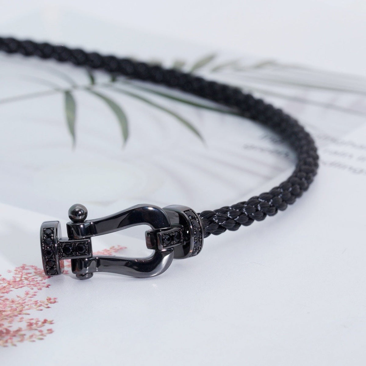 ¡®lume Jewelry¡¯FORCE LARGE SERIES HORSESHOE BLACK SAMURAI BRACELET