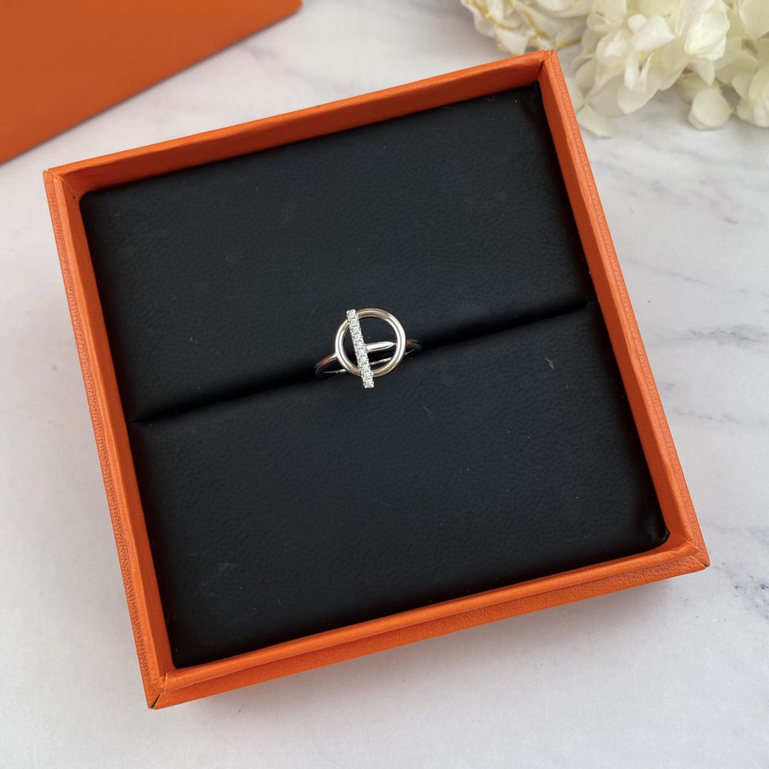 ¡®lume Jewelry¡¯ECHAPPEE RING DIAMOND