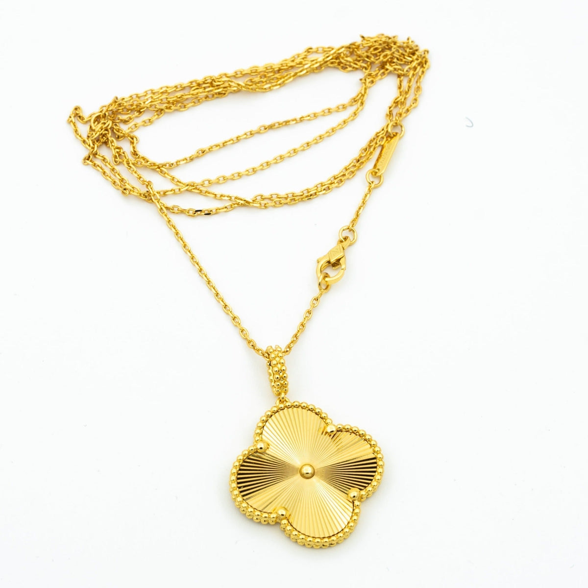 ¡®lume Jewelry¡¯CLOVER 25MM PEDANT NECKLACE GOLD