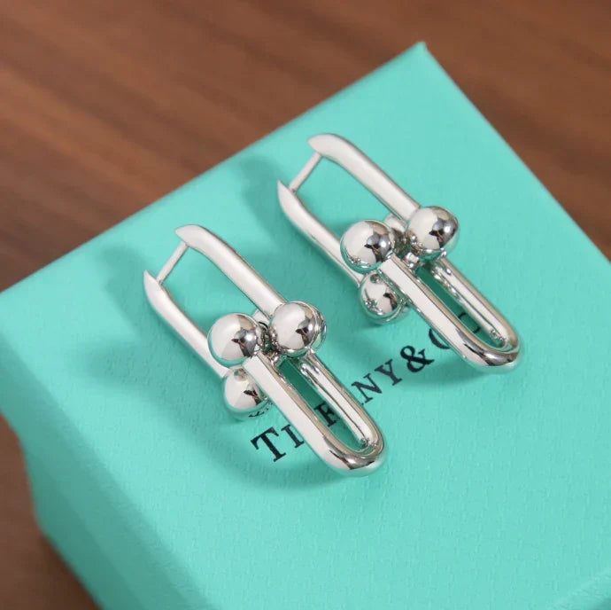 [lume Jewelry]TF HORSESHOE BUCKLE EARRINGS