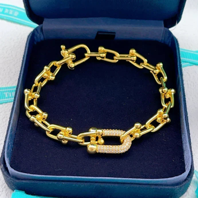[lume Jewelry] TF HORSESHOE BUCKLE DIAMOND BRACELET