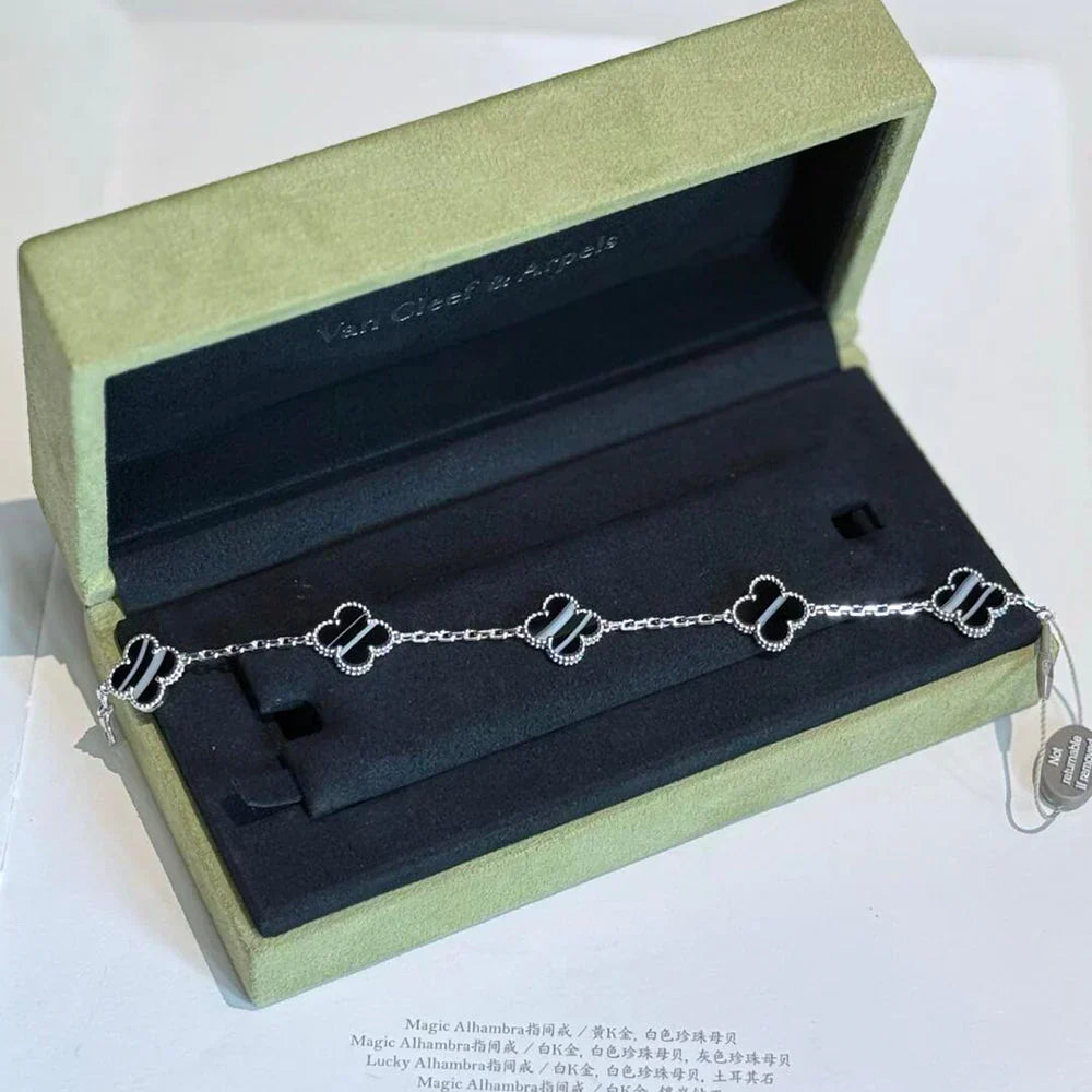 [lume Jewelry]New  CLOVER 5 MOTIF PULSAR STONE BRACELET COLLECTION