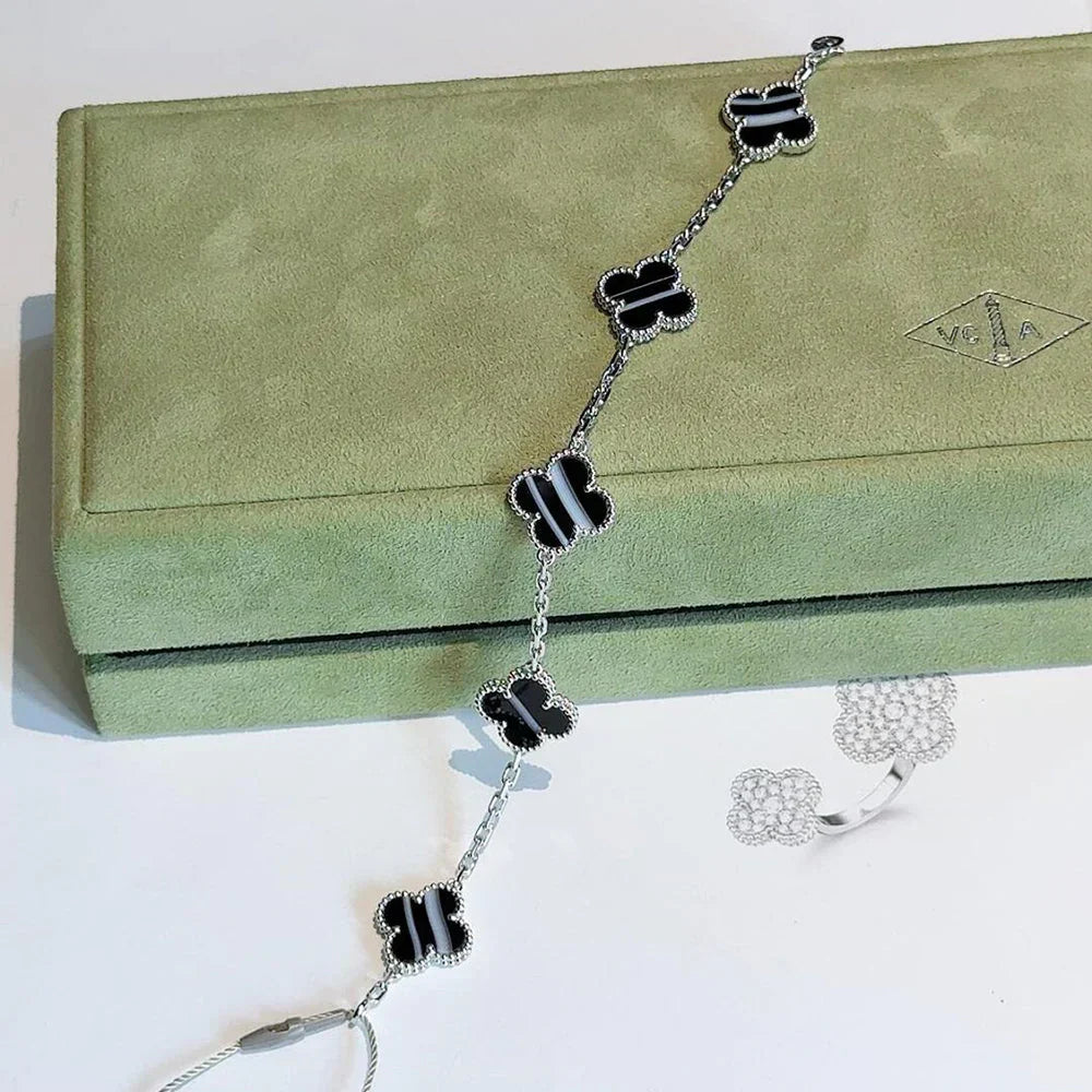 [lume Jewelry]New  CLOVER 5 MOTIF PULSAR STONE BRACELET COLLECTION